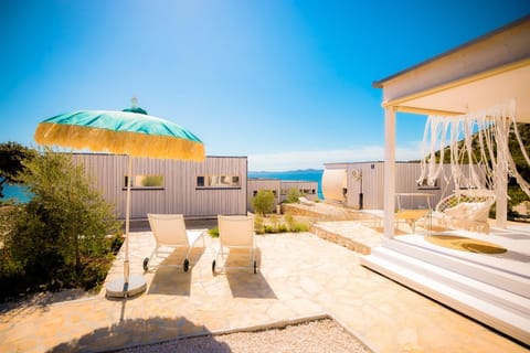 Who doesn't want to relax on a lounger with a sea view? -From the house you have an unforgettable view over the sea.