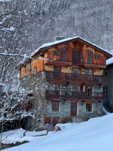 Chalet Altus facade