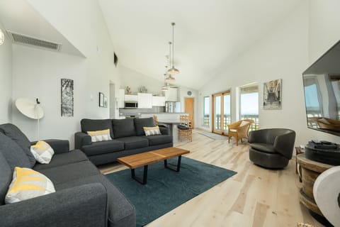 Contemporary interior with great Gulf views