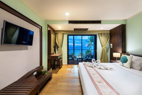 Sea View Room | In-room safe, desk, blackout drapes, free WiFi
