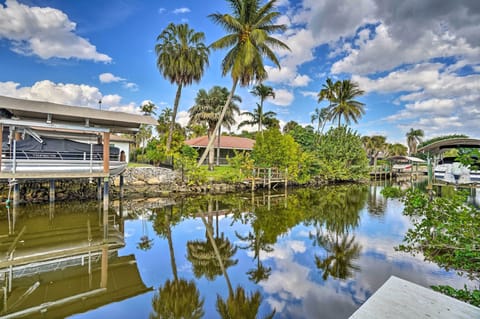 Naples Vacation Rental | 3BR | 2BA | 2,181 Sq Ft | 1 Step Required