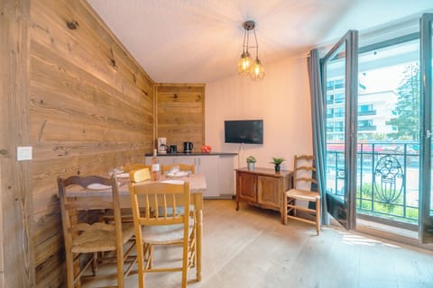 Living and dining room