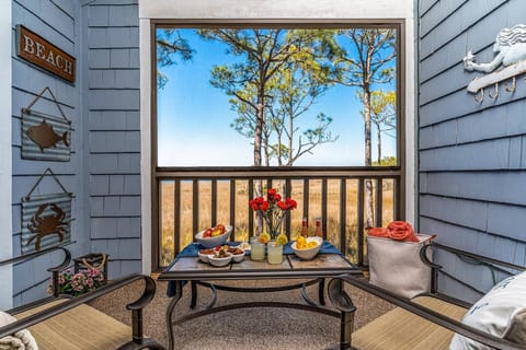 Amazing Panoramic Views -  Enjoy endless views while dining alfresco on the private porch off the living area & master bedroom.