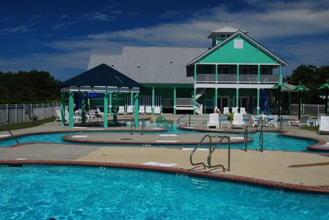 Bermuda Bay Resort Pool Complex