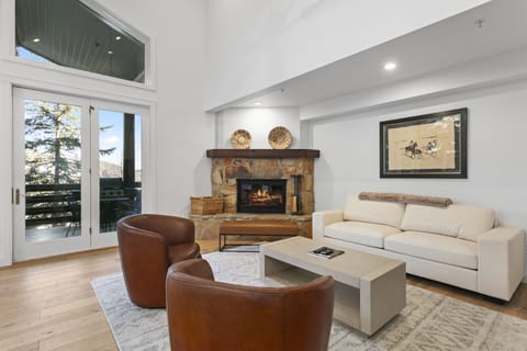 Architecture, Building, Furniture, Indoors, Living Room