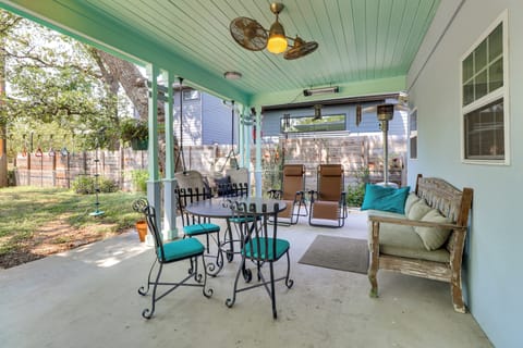 Austin Vacation Rental | 3BR | 2BA | 1,497 Sq Ft | 3 Steps to Enter