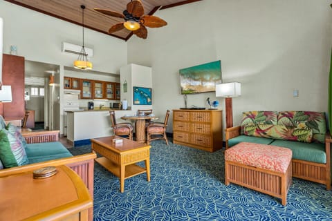 The unit is equipped with everything you need while on vacation