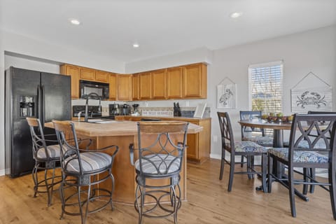 Seating area for dining