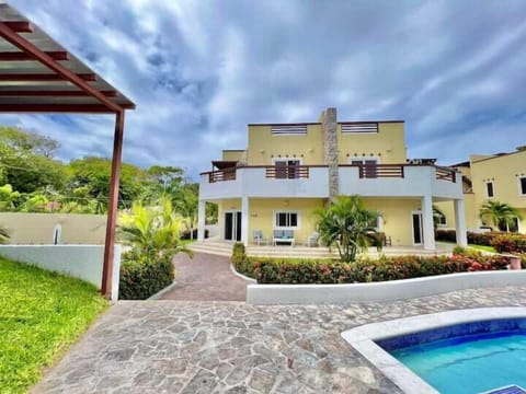 Turtle Villa (1)