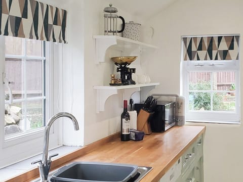 Kitchen | Windmill Cottage, Breadsall, near Derby