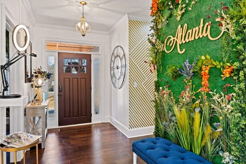 "We had a blast! Close to the zoo, truist park, and the aquarium. Perfect for a getaway. The home was clean and newly renovated making it feel even more luxurious than the photos can show!" - Lindsay