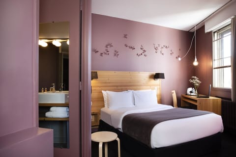 Comfort Double Room | Premium bedding, individually decorated, individually furnished, desk