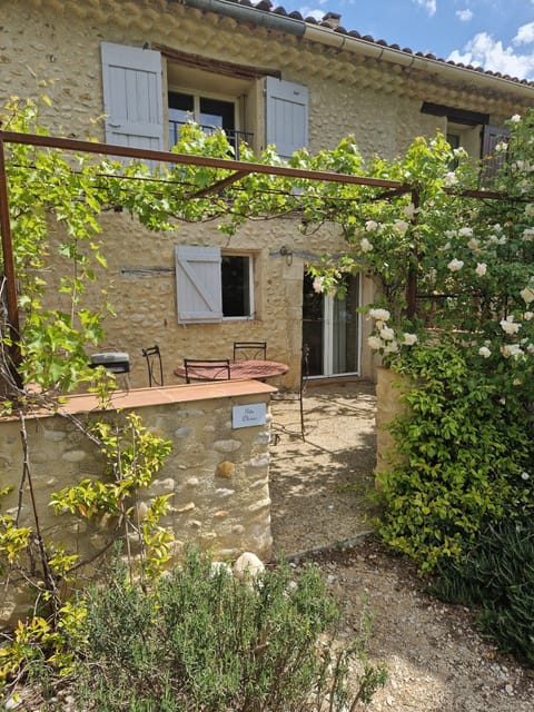 Entrance and terrace (1)