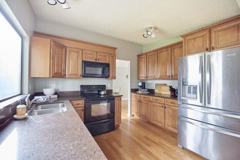 All dishes, pots and pans, bakeware and kitchen items you need.