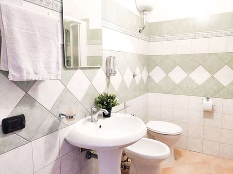 BAGNO APPARTAMENTO LA CAPRETTA BIANCA