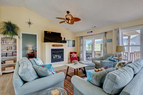 Tons of space to hang out in the living room.