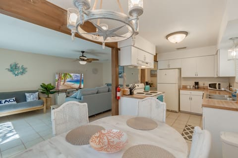 Open-concept floor plan to easily enjoy the company of your family from anywhere