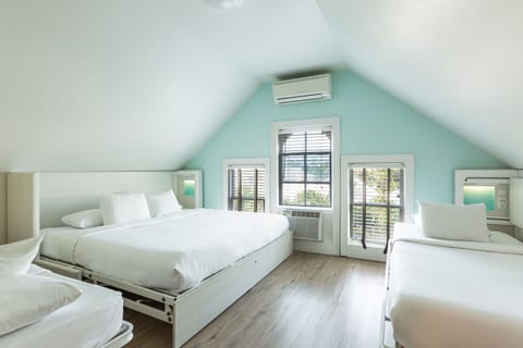 NYAH Private Loft 1 King and 2 Single Beds | Individually decorated, individually furnished, soundproofing