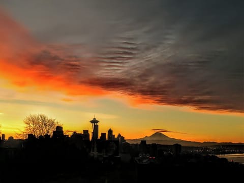 Halo over Mt Rainer