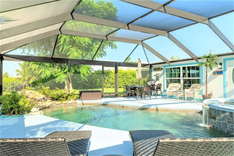 Heated Saltwater Pool