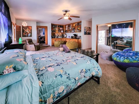 Cosmic Vibes Room