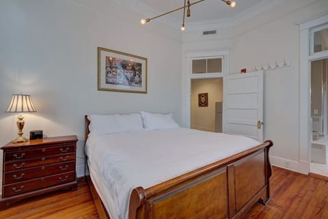 King Bed