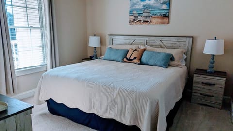 King sized bed in 2nd bedroom