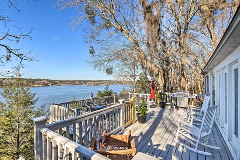 Camden Vacation Rental | 3BR | 2BA | Step-Free Access | 2,000 Sq Ft