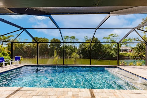Beautiful salt water pool with relaxing fountains and view!