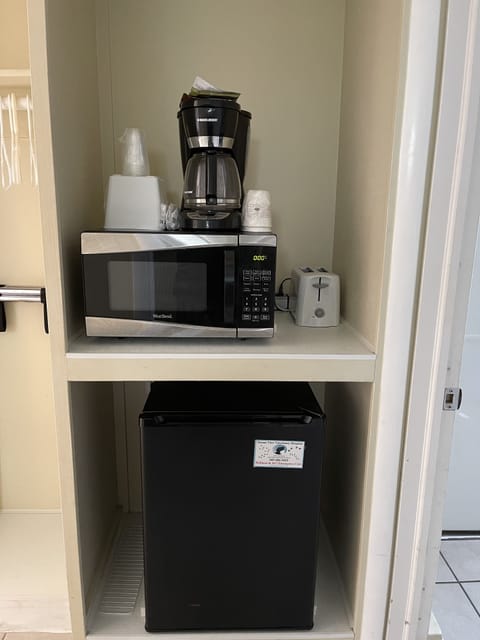 Suite, 2 Bedrooms | Free WiFi, bed sheets