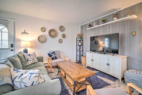 Brigantine Vacation Rental | 3BR | 1.5BA | 1,100 Sq Ft | 3 Stairs Required