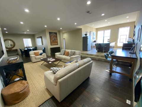 Comfy seating options with fast wi-fi.