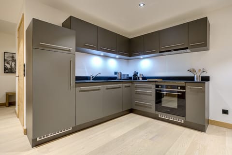 Well equipped kitchen 