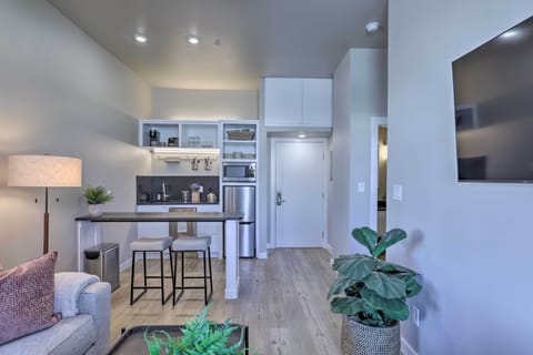 San Marcos Vacation Rental | 1BR | 1BA | Access By Stairs | 550 Sq Ft
