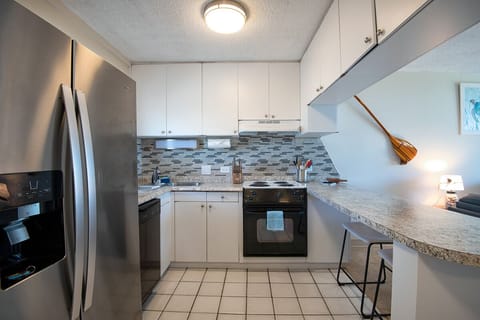 Fully stocked kitchen