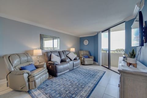 Hudson Vacation Rental | 1BR | 1BA | 733 Sq Ft | Step-Free Access