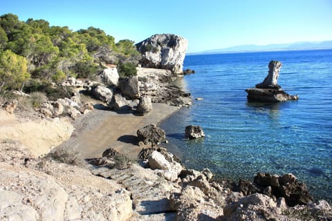 Villa, 4 Bedrooms, Smoking, Balcony | Beach