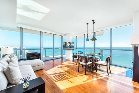 Living Room with Direct Ocean View!