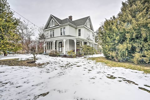 Mercersburg Vacation Rental | 3BR | 1.5BA | 1,900 Sq Ft | 3 Steps to Enter
