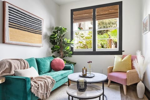 Welcome to this beautiful, updated Charleston villa!