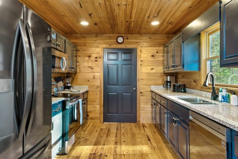 All new appliances, coffee machine