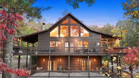 Welcome to Cabin on Point - spacious, amazing views and utmost luxury