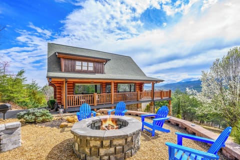Escape to Mountain Sky Cabin with Fire Pit, Views, and More