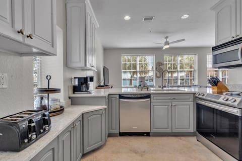 We provide complimentary coffee, sugar, and creamer, ensuring you can enjoy a delightful cup of coffee at your convenience during your stay.