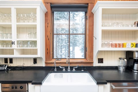 Beautiful fully remodeled Gourmet Kitchen with everything the chef in you may need.