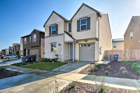 Merced Vacation Rental | 4BR | 2.5BA | 2,000 Sq Ft | Stairs Required