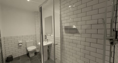 Deluxe Room, 1 King Bed, Non Smoking | Property amenity