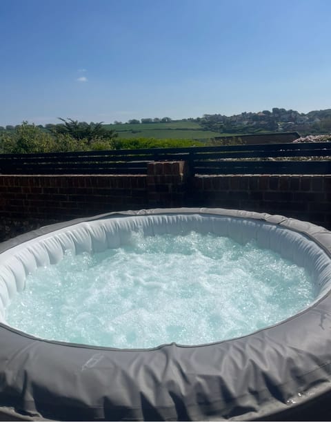 Sea & Downs Views Private Hot Tub