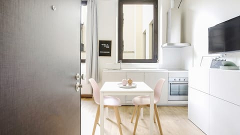 House | Iron/ironing board, WiFi