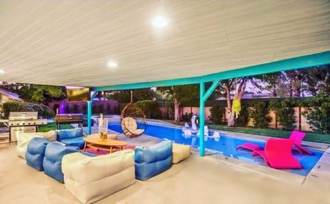 The large heated pool and covered patio. 